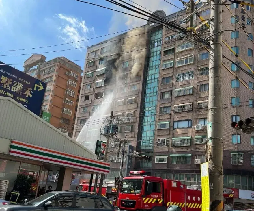 竹北氣爆案/小吃店「瓦斯爐噴大火」！業者嚇壞暫停營業：不敢進廚房