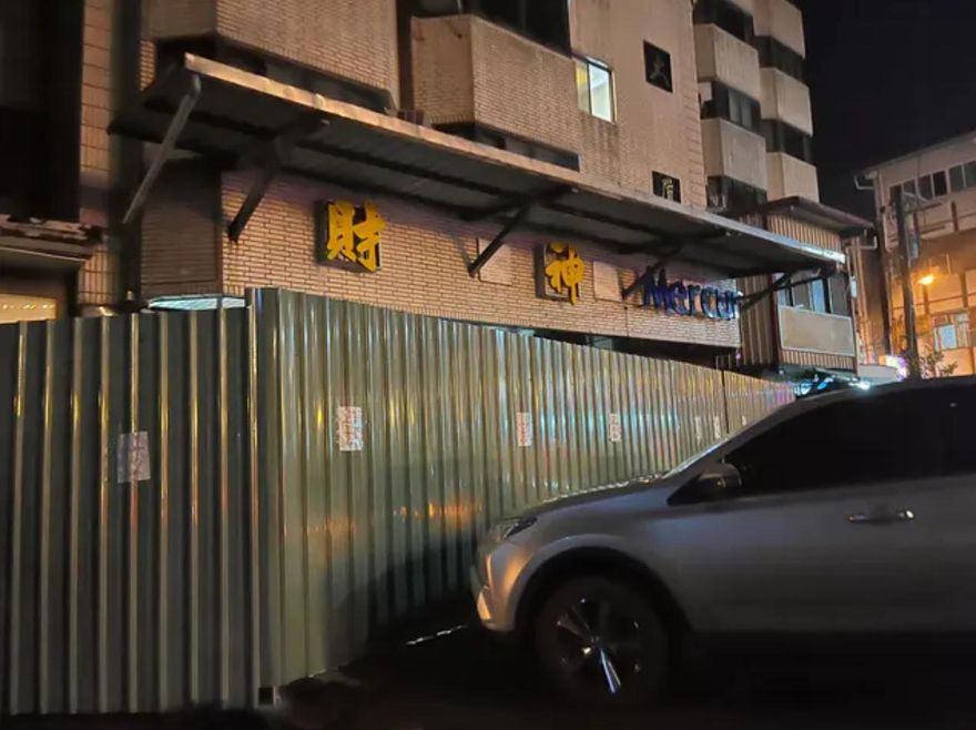 連假衝花東險露宿街頭！飯店入口圍鐵皮　她得知「真相」超傻眼