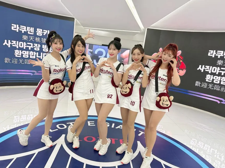 影/李多慧反攻韓國　當地陪請樂天女孩吃燒肉　韓粉點名「她」最可愛