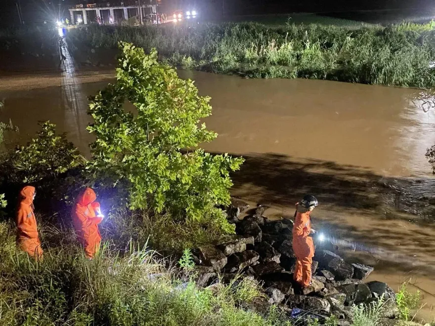 韓國進入雨季全國各地炸雨彈　抽水站人員不幸罹難