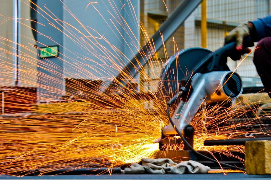 關稅揭曉！　半導體、工具機、汽車等20大產業衝擊完整看