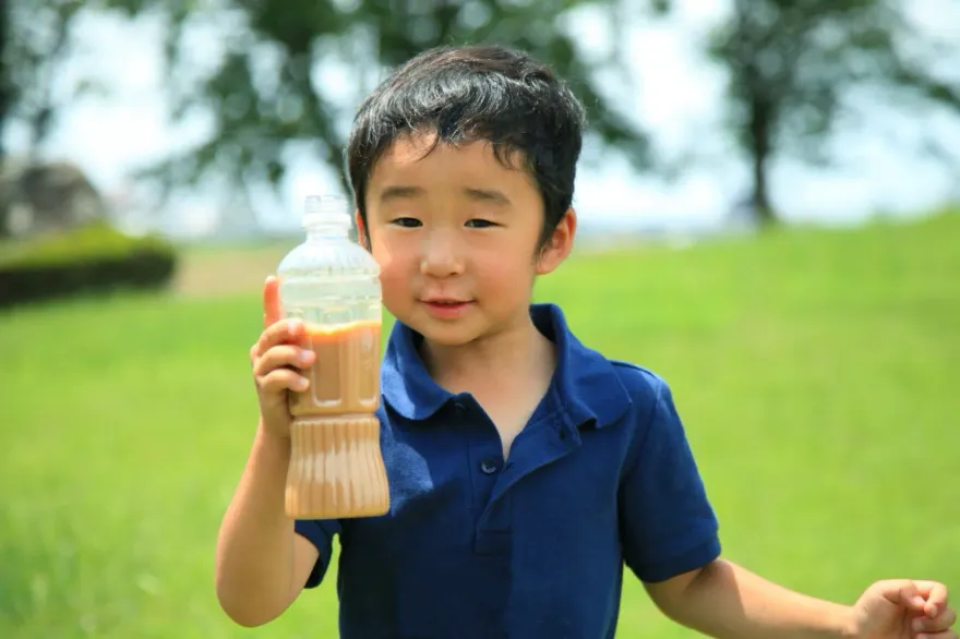 你喝的奶茶真的有奶嗎？董氏調查5成飲品乳含量低於20%！喝的是糖水、奶精