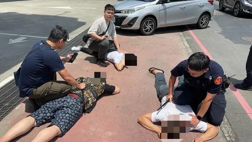 影/男欠3萬賭債慘害女友也被擄　他跳車求救竟害愛人身上毒品曝光