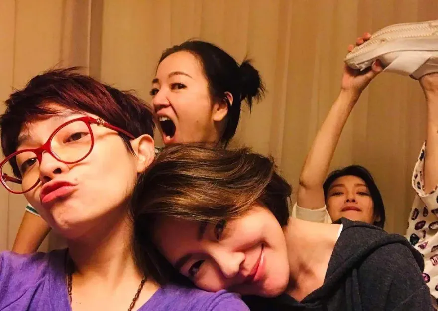 阿雅驗毒報告出爐！曬毛髮尿檢自清...陸網驚「得罪S姊妹花」疑關係破裂