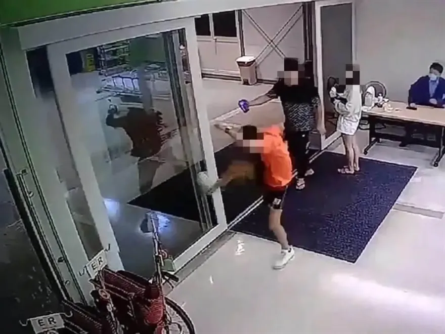 瑪莎拉蒂追撞BMW後續！22歲駕駛大鬧急診室「咆哮搞破壞」　恐觸犯《醫療法》
