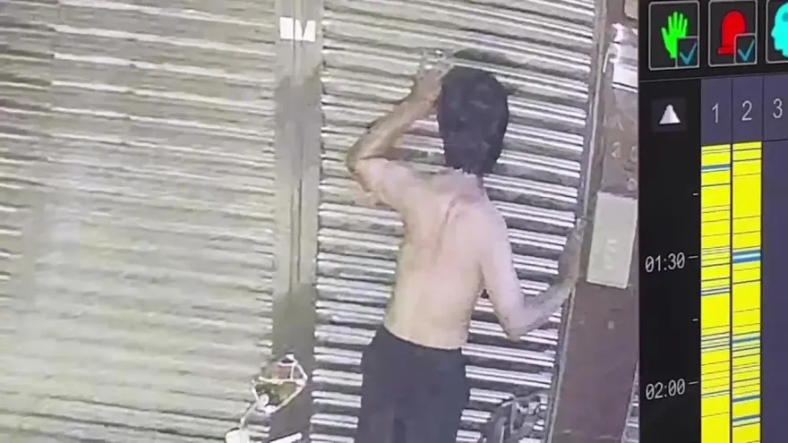 祖傳3代香Ｑ讓他凍未條！屏東半裸男探門偷窺「半夜突然想吃粉腸」