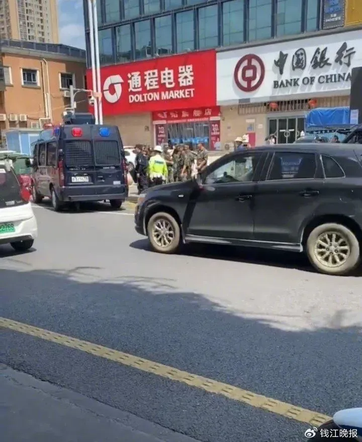 男子報案自稱要「搶銀行」！警方大陣仗衝現場戒備　尚未得手就被逮