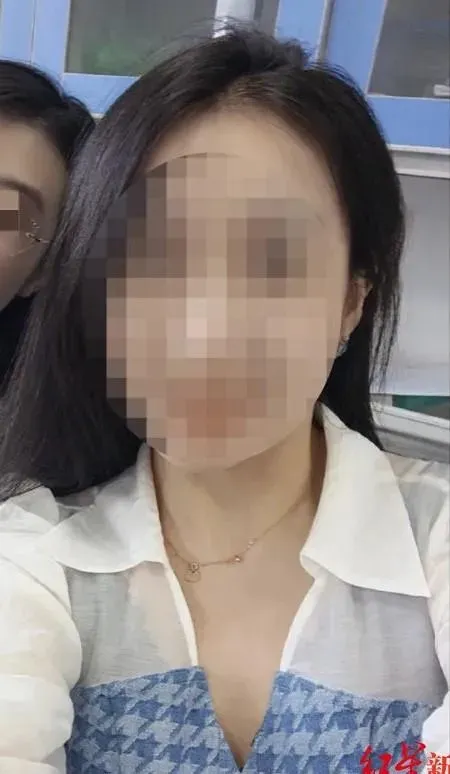 28歲妹逛夜市衰被「天降磚頭」砸中慘死　目擊者嘆：她慢了一步