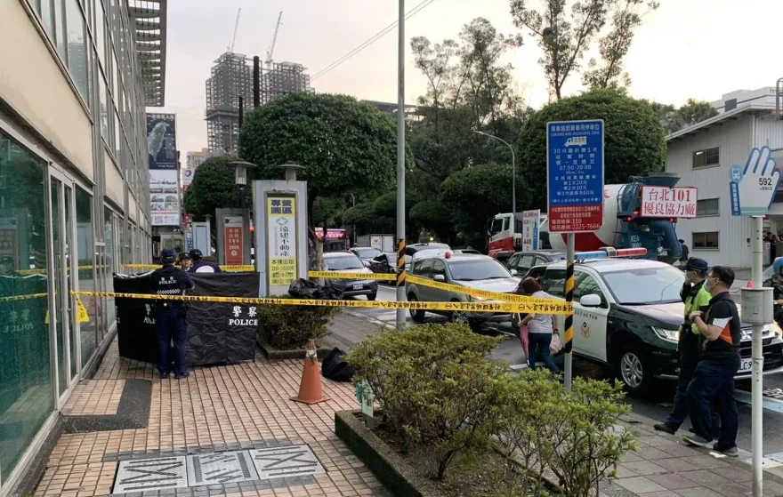 快訊/保二總隊小隊長新店墜樓亡　警封鎖現場採證