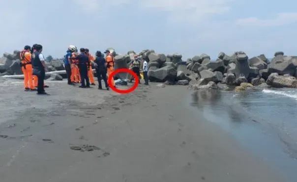 快訊/高雄沙灘驚見男屍！旗津污水處理廠後方明顯死亡　身分待清查