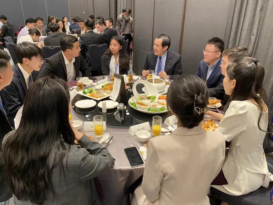 促進兩岸交流　設宴歡迎訪台陸生　馬英九喊：最好的生日禮物