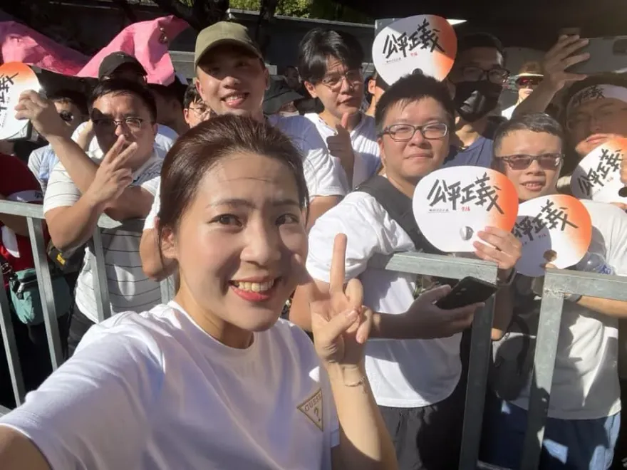 國民黨女戰神來了！徐巧芯現身凱道推5政見討公義