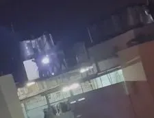 快訊/新北警湖口逮移工遭砍脖　傷口20公分緊急送醫
