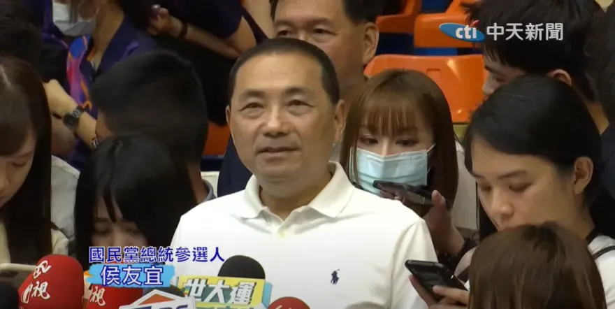 影/吳子嘉爆11月藍白合推1組人馬？侯友宜未明確否認：一起下架民進黨