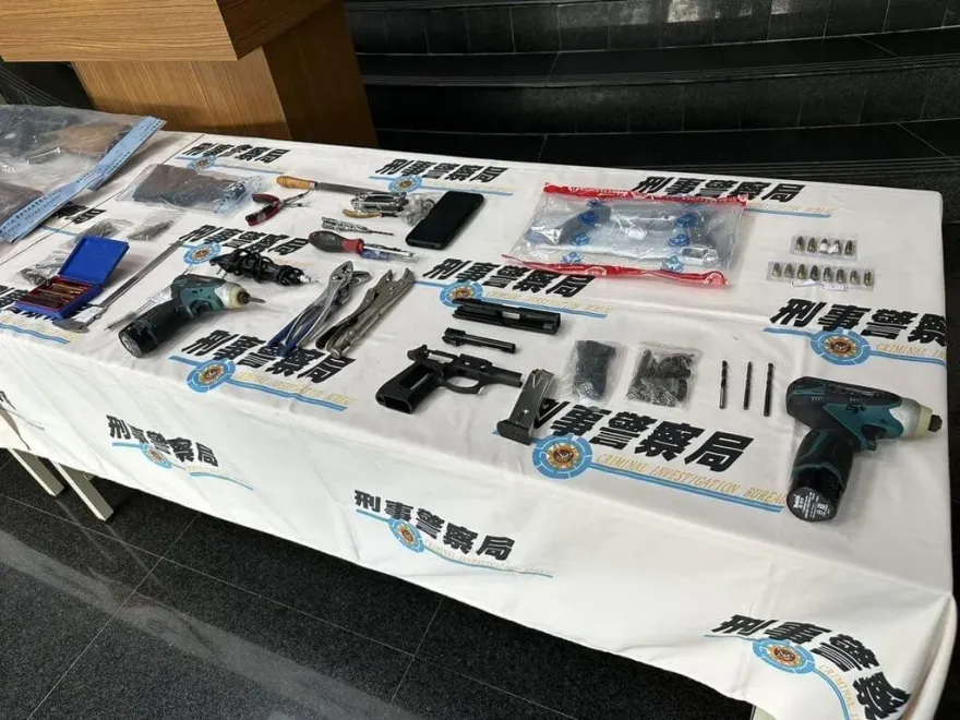 斜槓？警破南北製槍工廠逮4人　行業包辦運將、外送員