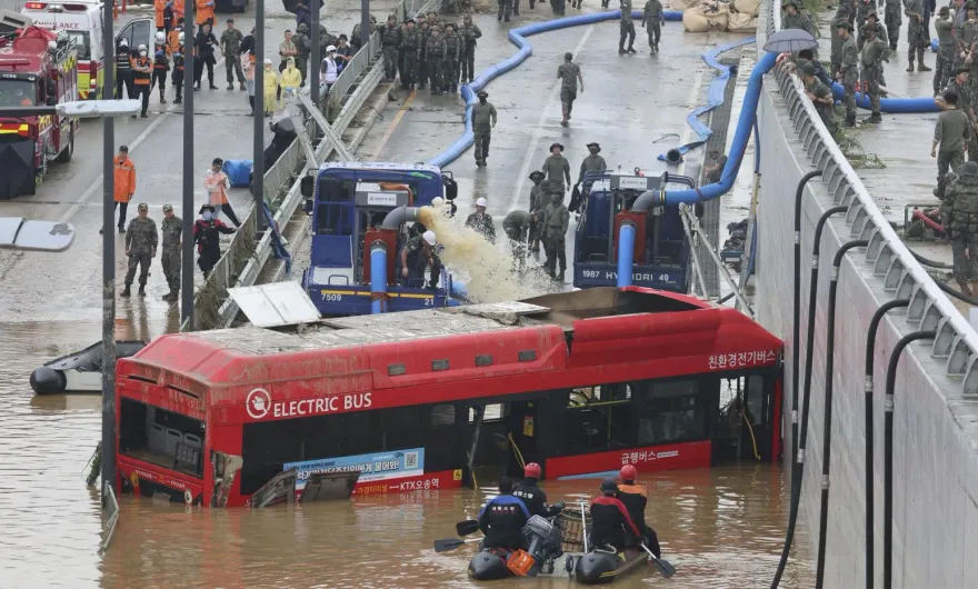 12年來最慘！韓暴雨41死9失蹤　奪命地下道尋獲「最後失蹤者」14人罹難