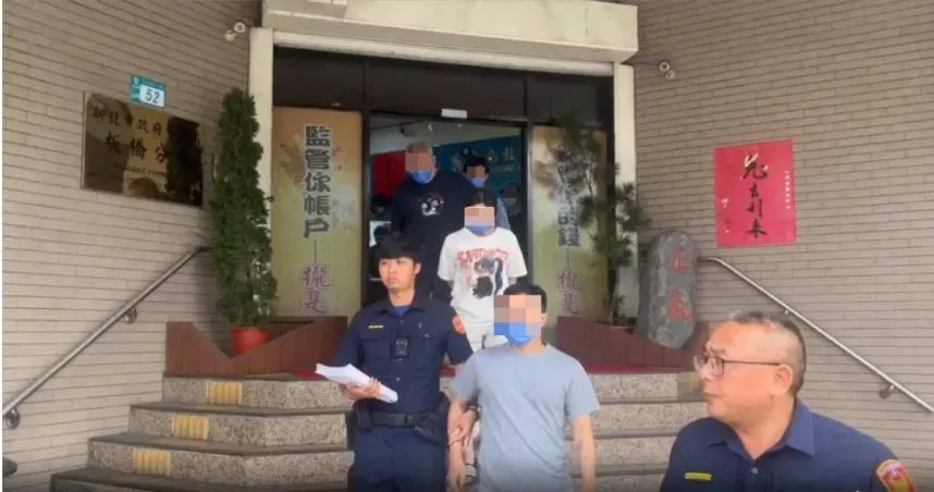 掛羊頭賣狗肉！桌遊館竟成麻將賭場　警突襲逮22人送辦