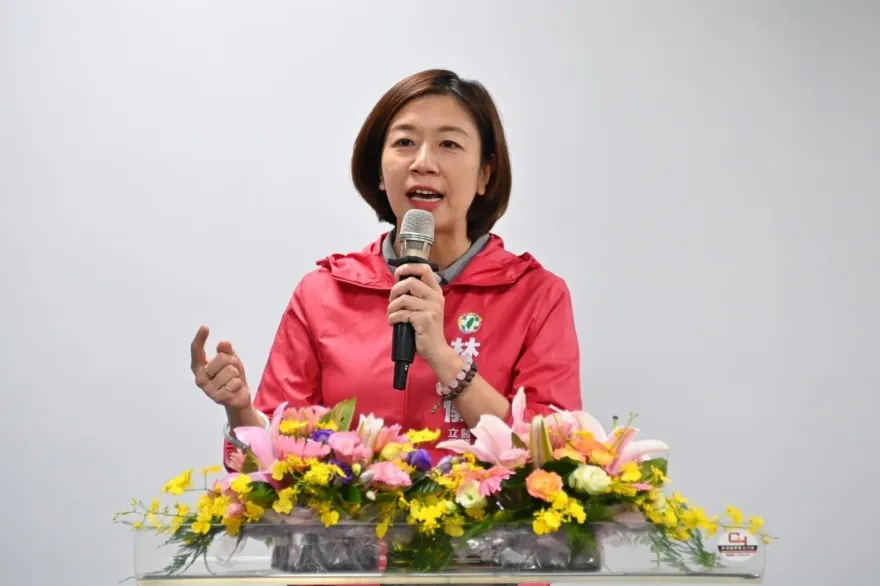 綠台中選情焦慮中！2立委參選人內部民調不樂觀　林靜儀慘輸顏寬恒