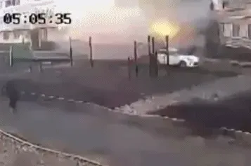 影/韃靼斯坦共和國民宅氣爆2人受傷　恐怖爆炸瞬間曝光