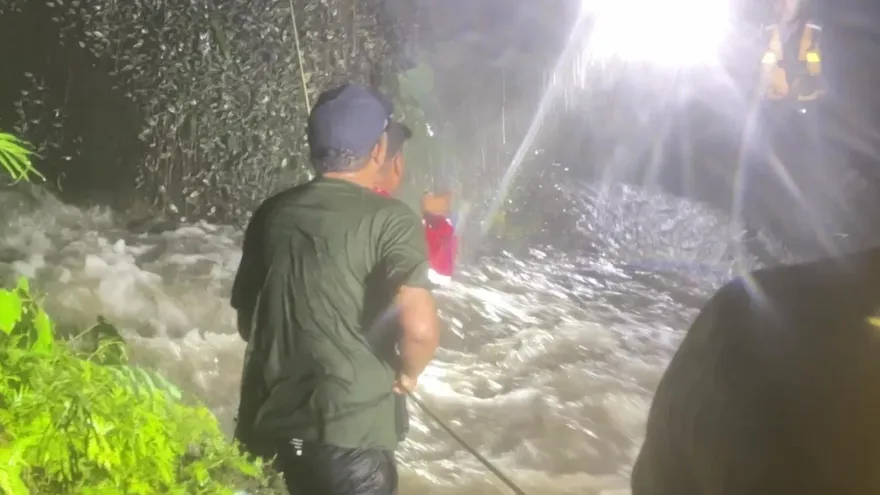 杜蘇芮災情/風災首例死亡！花蓮3民眾上山查水管　1人遇溪水暴漲溺斃