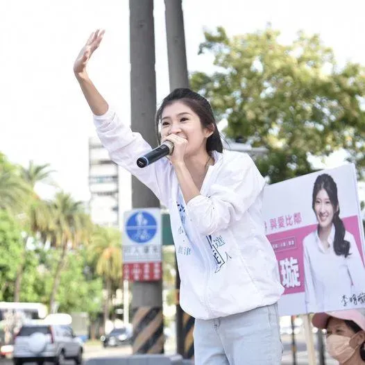翻轉高雄深綠選區？「最美發言人」驚喜發現一件事