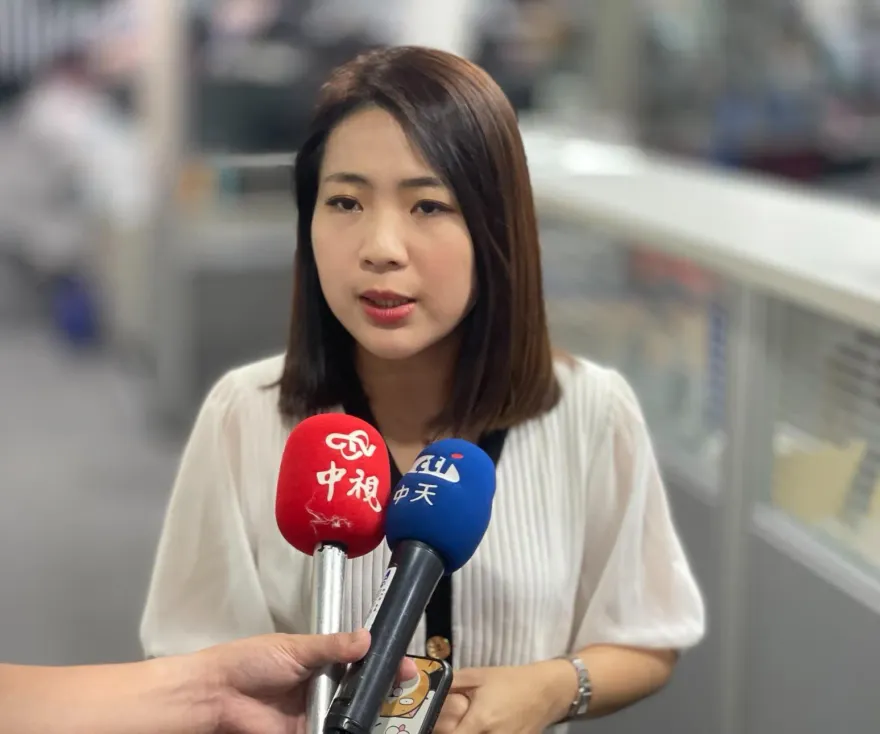 侯友宜訪日返台會去接機嗎？徐巧芯回應了