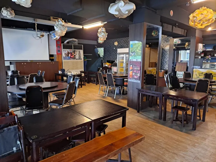 白飯之亂熱炒店「突宣布復業」！關門不到1個月　網友湧進臉書搶預約