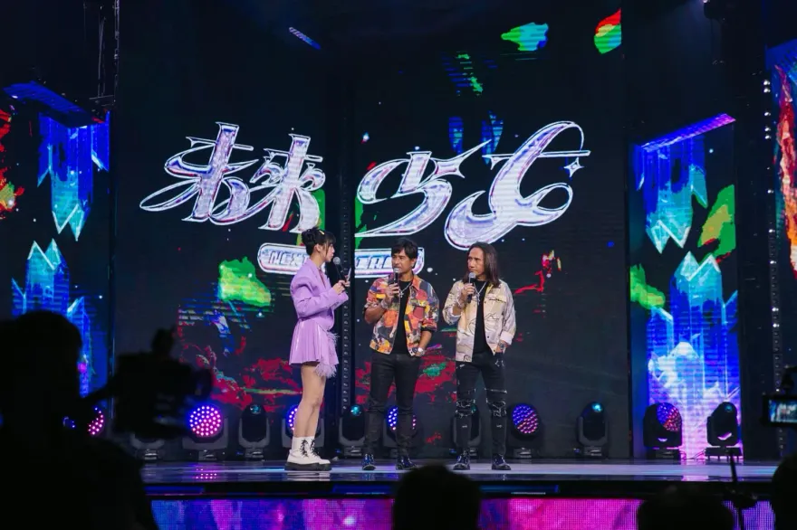 《未來少女》表演S.H.E經典歌！動力火車被「她」吸引：眼睛離不開