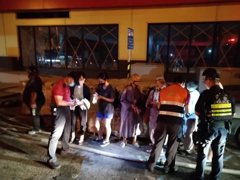 佛祖保佑！澎湖新寺廟飲水機自燃起火　5女躲5樓毫髮無傷