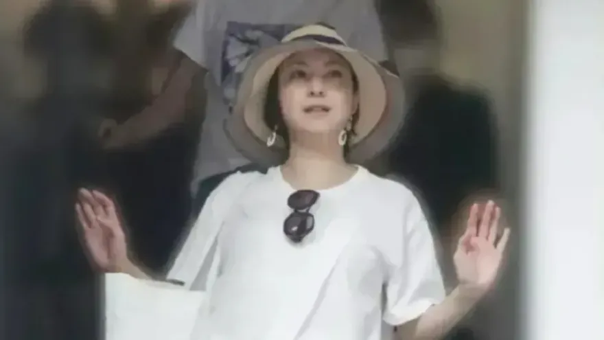 廣末涼子2度離婚重創事業！遭目擊「頭戴破草帽」疑發福　崩壞照流出