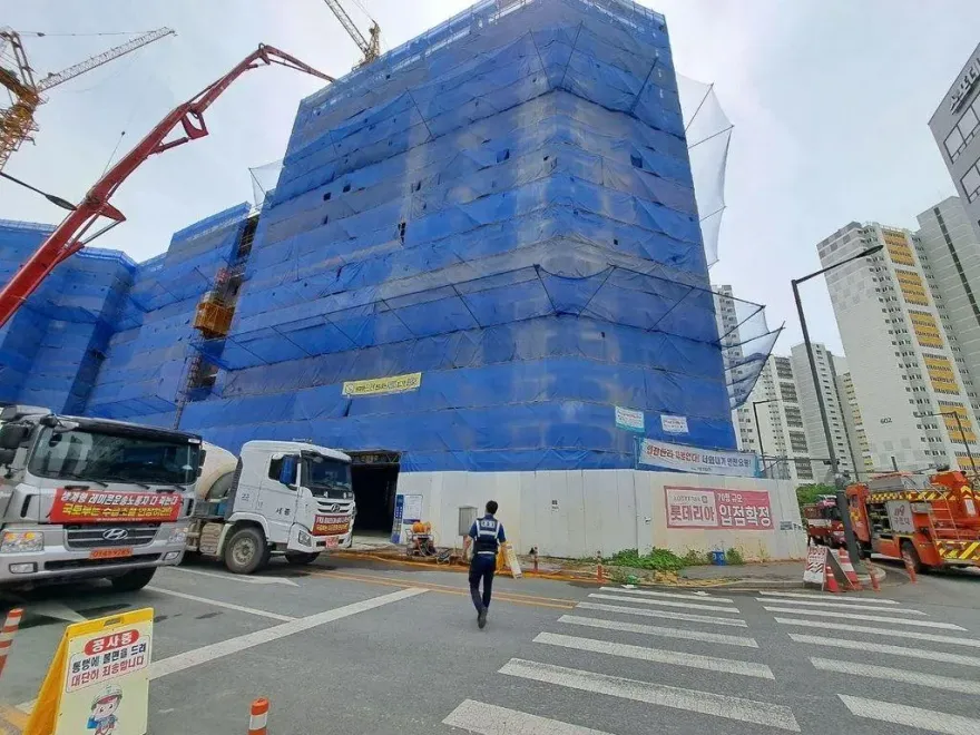 韓國「興建中大樓」驚傳崩塌意外　2越南籍工人慘遭活埋、4人受傷