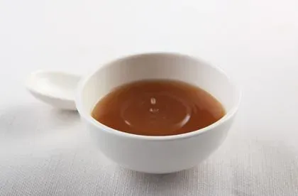 雞湯、雞精、滴雞精誰最營養？　營養師教你手術後怎麼吃