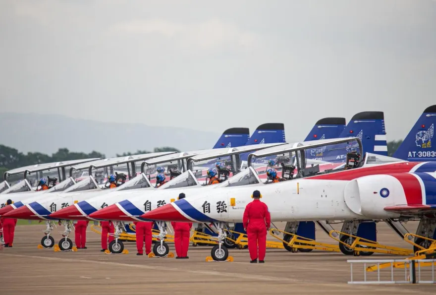 清泉崗航空嘉年華今盛大登場！空軍3款戰機大秀英姿  全攻略一次看