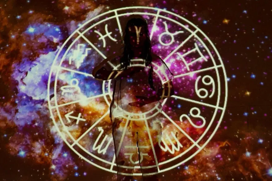 12星座運勢出爐！11月雙子避車關血光、水瓶放膽搏事業