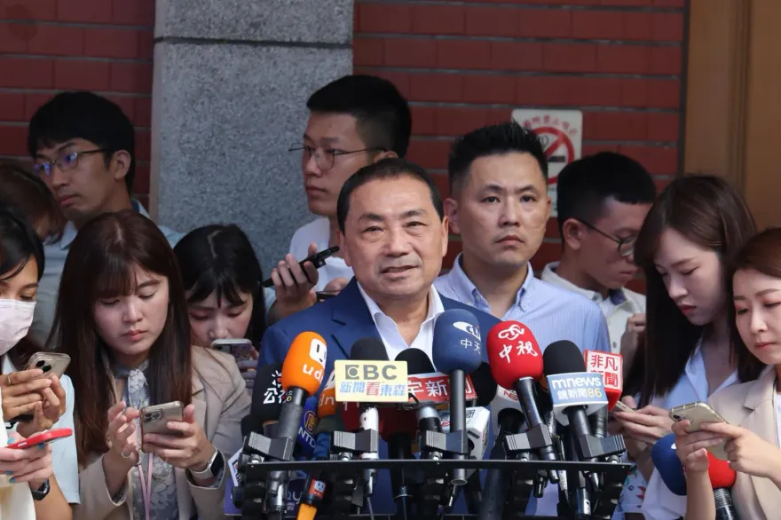 侯友宜民調超車柯文哲！　前藍委大膽預測未來發展