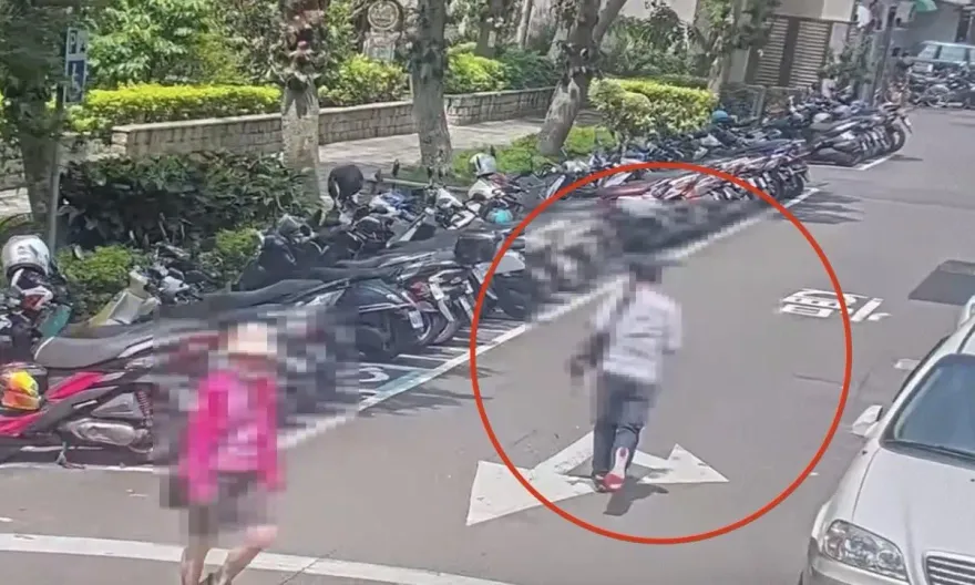 影/黑吃黑！詐團車手得手百萬現金　同夥窩裡反搶走警逮8人