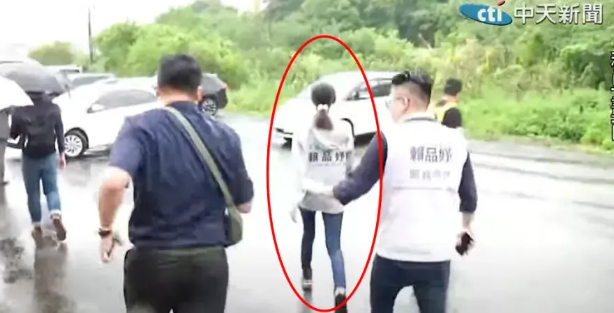 影/「雲豹小公主」跑真快！　賴品妤遇到這爭議竟直接閃人