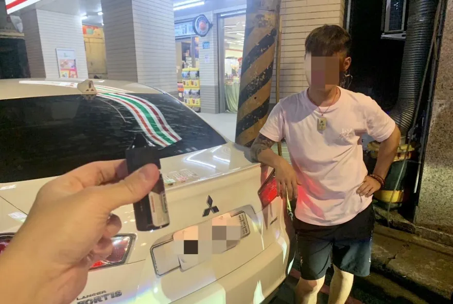影/男子開車怠速臨停遇警攔查　菸油驗出毒品反應又搜到大麻