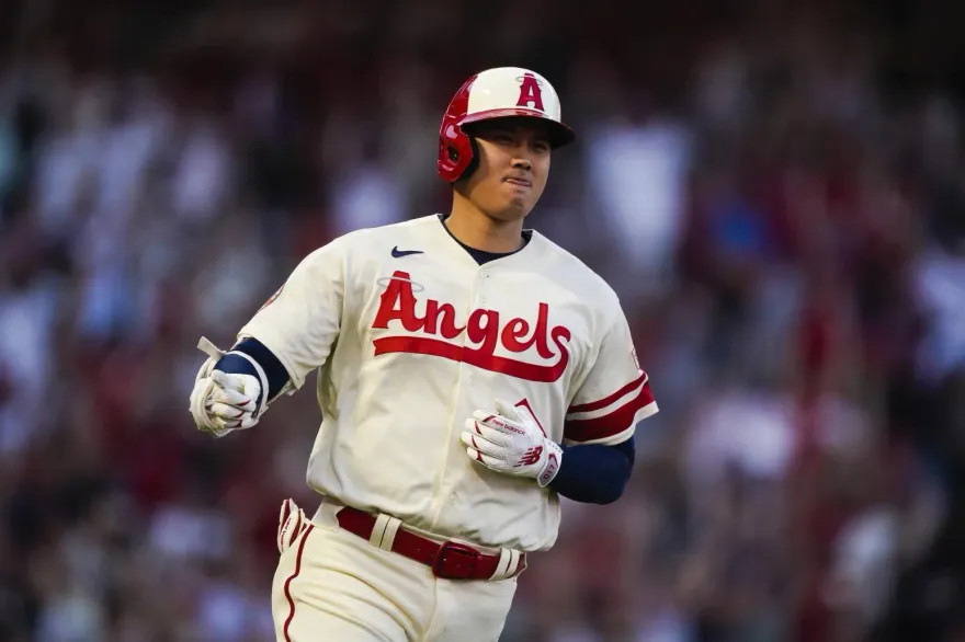 影/追上來了！大谷翔平炸裂滿貫砲　本季43轟並列大聯盟全壘打王