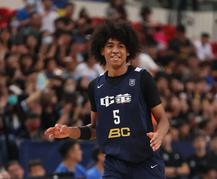 全美「4星高中生」賀博天賦台籃史上之最？網友提醒要看「他」算不算