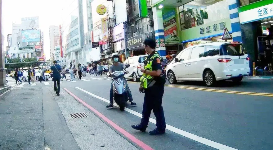 上路注意！交通新制「1年違規累計12點」　駕照吊扣2個月