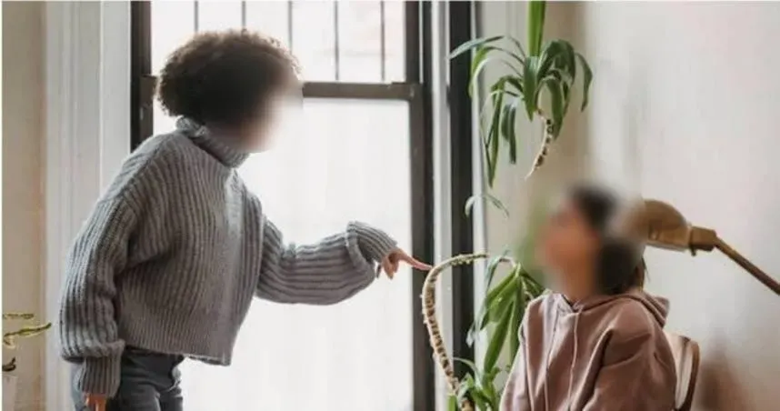 現實版八點檔！媳婦打掃發現公公養小三藏私房錢　婆婆拿走不認帳