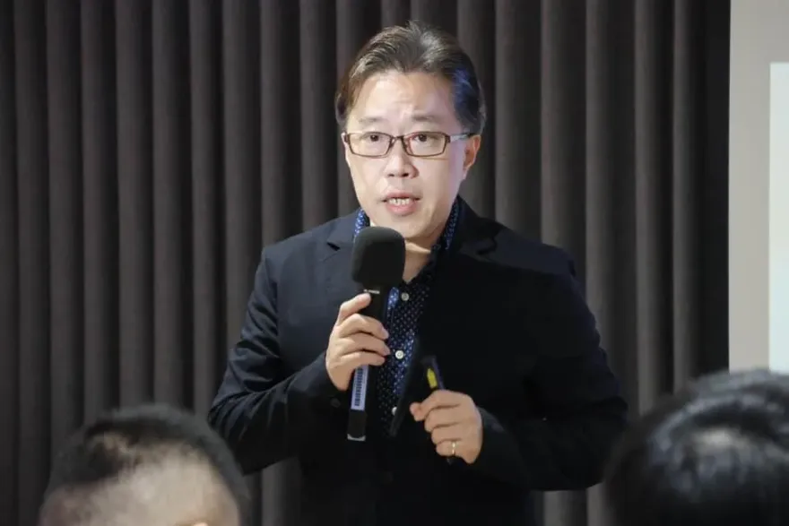 民眾黨內參民調柯快追上賴？　大學教授：聽聽就算了