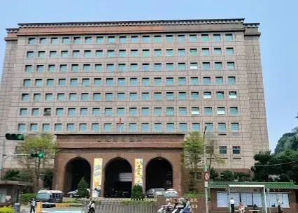 男子開車斑馬線撞行人獲輕判　檢上訴後改判10月