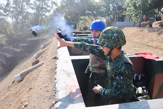 國軍斥資10多億元大量增購手榴彈　國造加外購達100萬枚