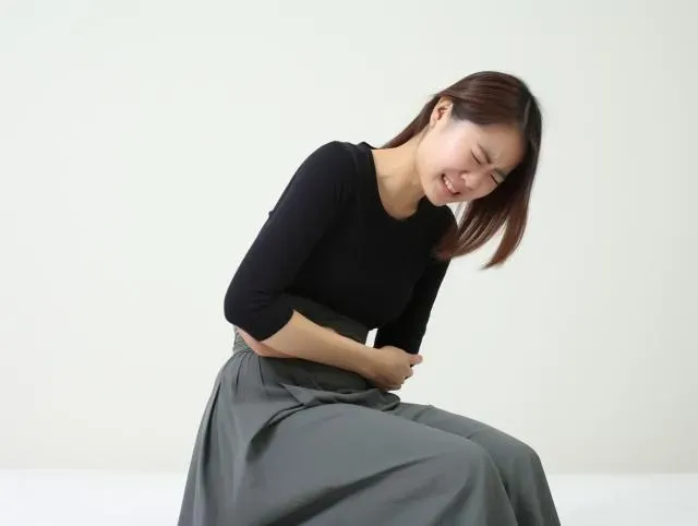 婦人肚子痛以為腸胃炎…一查竟卵巢癌　癌細胞全在腹壁上