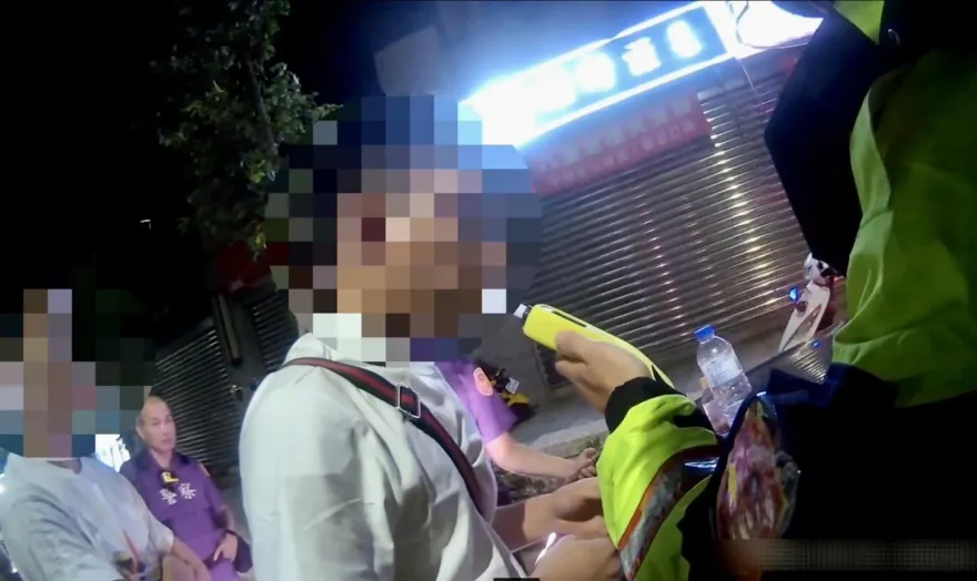 影/蘆洲警半小時連抓3人酒駕　騎電動滑板車超標仍送辦