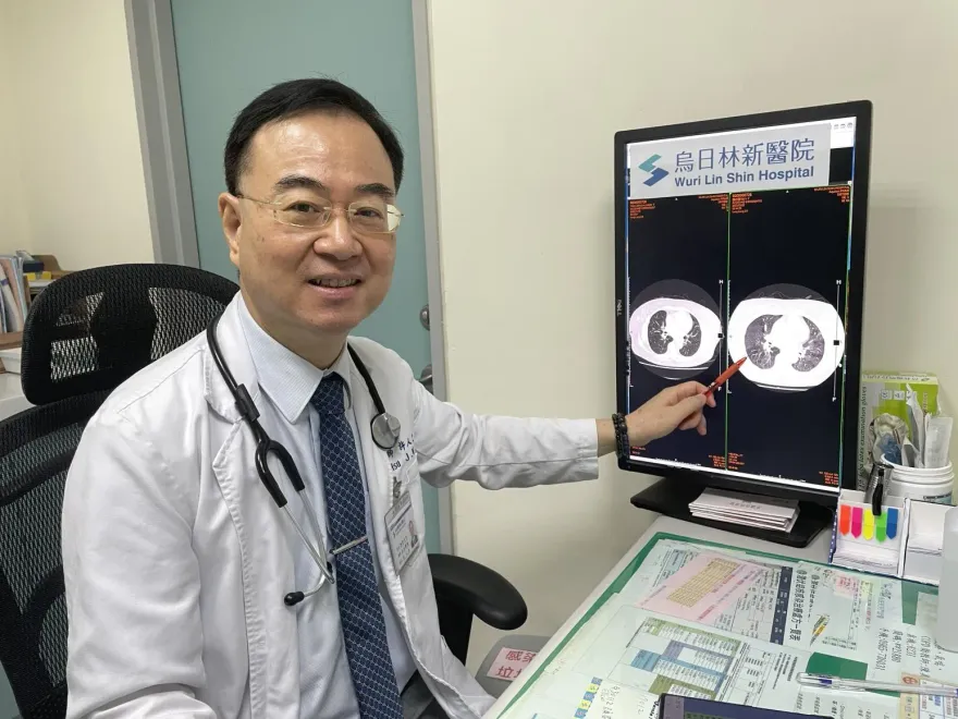 7旬婦吸入鴿糞險變菜瓜布肺！醫師看電腦斷層驚：肺部猶如打上馬賽克