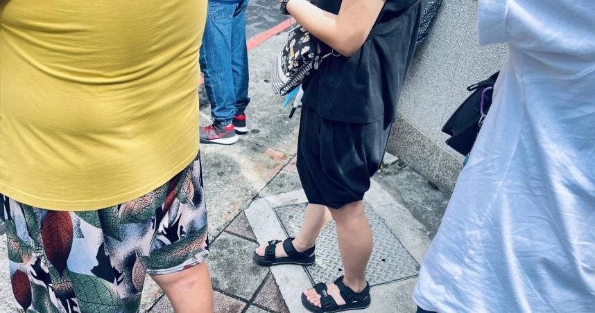大直公寓屋塌傾斜！愛貓受困來不及逃　女飼主焦急盼回家搶救
