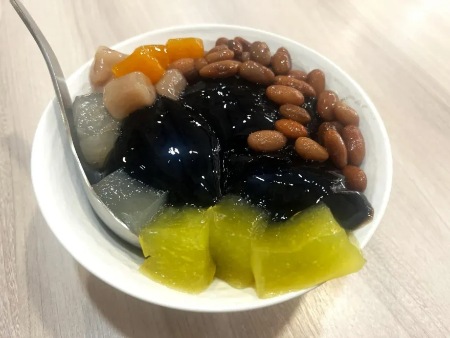 仙草本人你看過嗎？農糧署：仙草葉形像薄荷　輕輕搓揉會有黏稠感